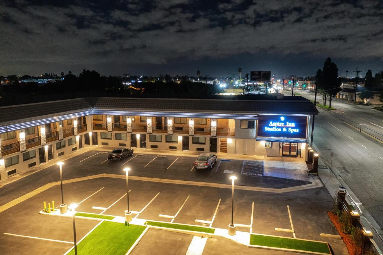 Aspire Inn Studios & Spas Bellflower Zewnętrze zdjęcie
