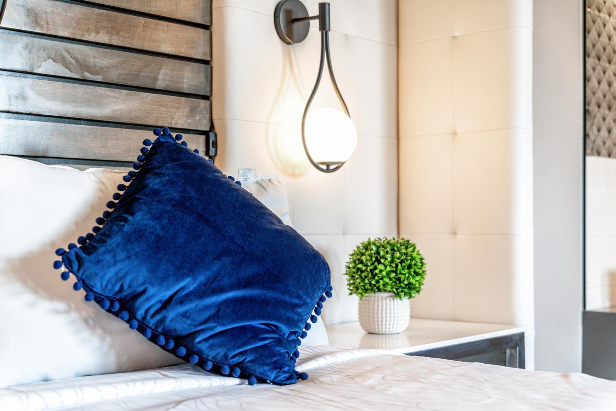 Aspire Inn Studios & Spas Bellflower Zewnętrze zdjęcie